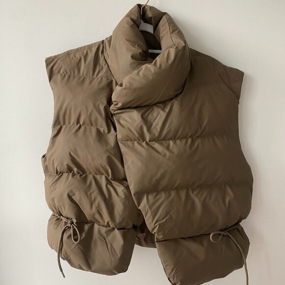 Rains High Neck Padded Shell Vest - Picture 3 of 10
